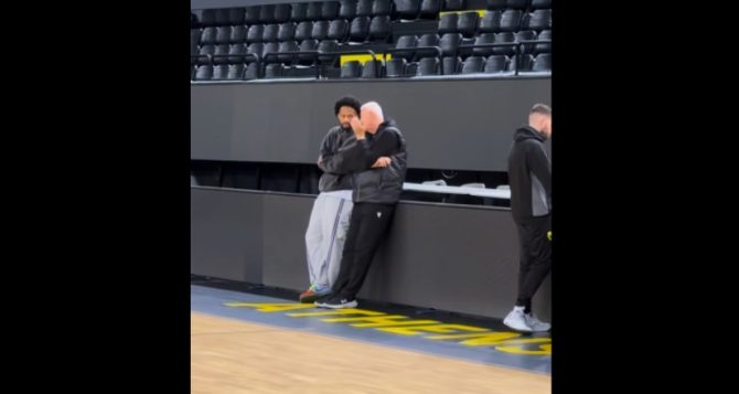 Στην προπόνηση της Βασίλισσας ο Ανγκόλα! (vid)