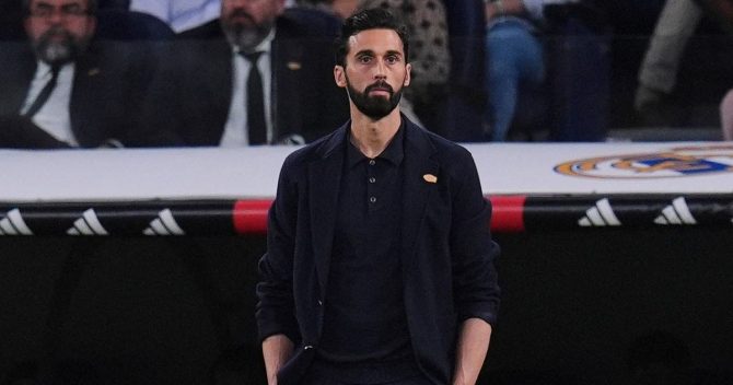 Αρμπελόα: “Το μαρκάρισμα στον Εμπαπέ ήταν πέναλτι, εδώ και στο φεγγάρι”