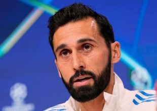 Αρμπελόα: “Ευκολότερο για την Ρεάλ να πάρει το Champions League από την La Liga”