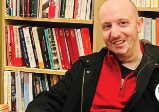 Γιάννης Μπρούζος: Πέθανε ο εκπαιδευτικός και συγγραφέας του βιβλίου “24 γράμματα στον γιο μου”