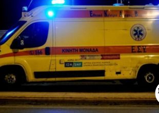 Κορωπί: Σοβαρό τροχαίο μετά από σύγκρουση ΙΧ με μοτοσικλέτα