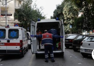 Αμπελόκηποι: Νεκρός άντρας που έπεσε από μπαλκόνι πολυκατοικίας