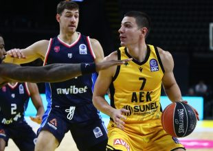 LIVE: Πανιώνιος – ΑΕΚ