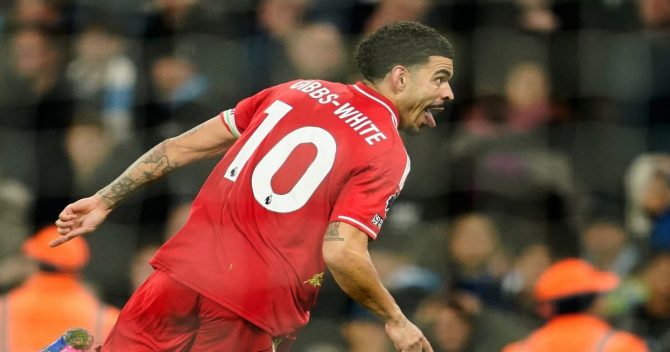 Premier League: Πήρε το ντέρμπι στο τελευταίο λεπτό η Λίβερπουλ κόντρα στην Έβερτον, με ηγέτη τον Γκιμπς-Γουάιτ η μεγάλη ανατροπή της Νότιγχαμ, πήρε την ματσάρα η Βίλα