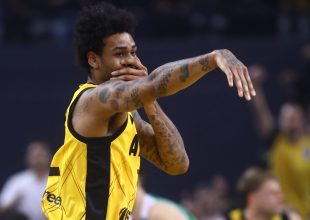 Ο Γκρεγκ Μπράουν στο ΑΕΚ1924: «Τώρα πάμε να το σηκώσουμε!»