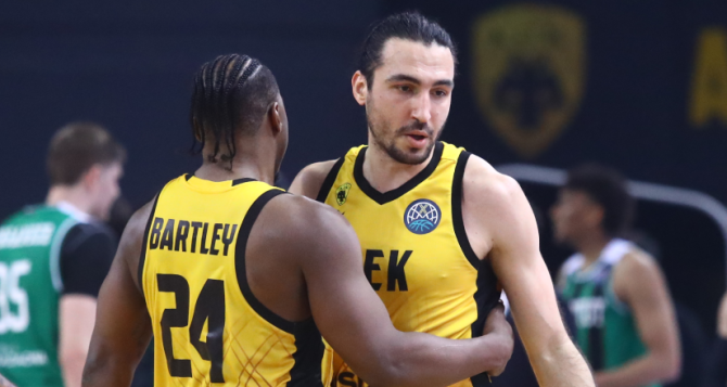 Κατσίβελης: «Το θέλαμε πραγματικά, δώσαμε ότι είχαμε γι’ αυτή την πρόκριση»