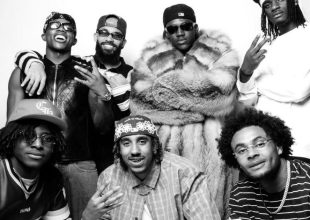 Η πιο ρετρό Γιουνάιτεντ: Ο Μέινου και οι συμπαίκτες του έφεραν 2005 vibes με τα εντυπωσιακά outfits τους