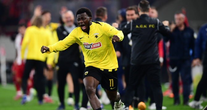 Στην κορυφή η ΑΕΚΑΡΑ και στο +5 από Ολυμπιακό και ΠΑΟΚ