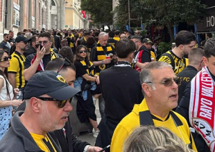 Κιτρίνισε η Puerta del Sol απ’ τους φίλους της ΑΕΚ (VID)