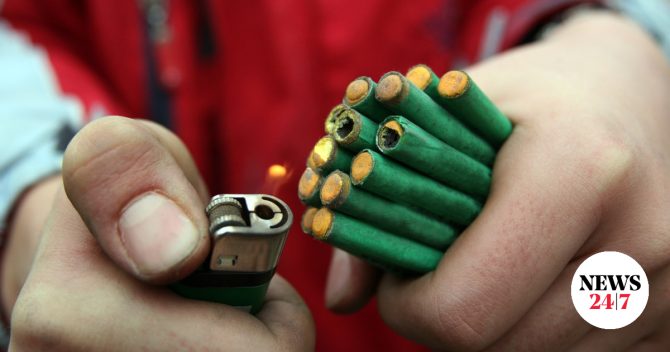 Σαλαμίνα: Κατασχέθηκαν πάνω από 2.000 κροτίδες και φωτοβολίδες