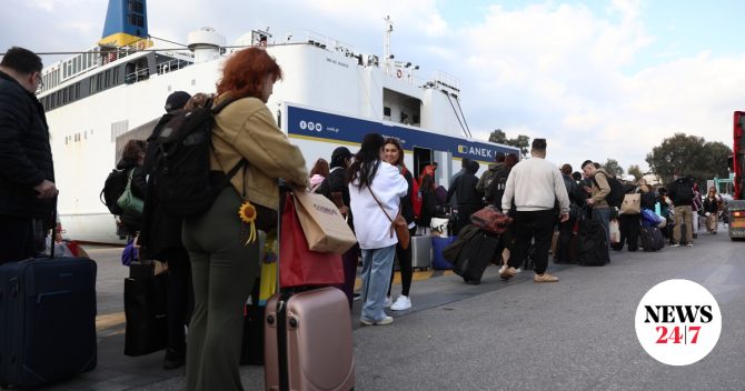 Μαζική έξοδος εκδρομέων για Πάσχα – Κίνηση ρεκόρ στα διόδια και τα λιμάνια