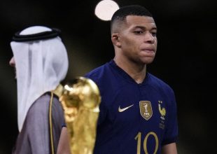 Η κατάρα της πρώτης θέσης χτυπάει και στο Μουντιάλ