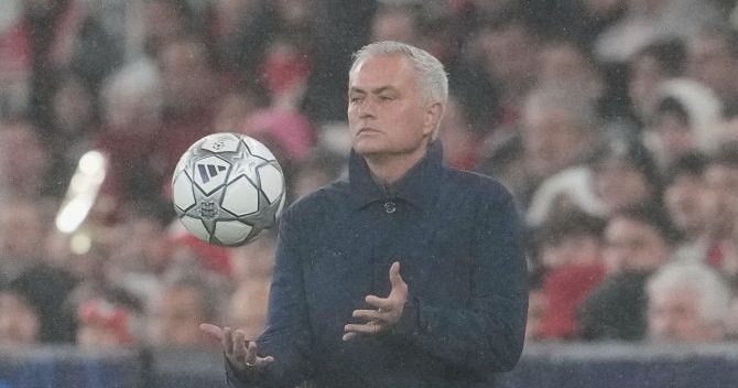 Ζοζέ Μουρίνιο: “Ο επόμενός μου στόχος είναι να πάω την Μπενφίκα στο Champions League”