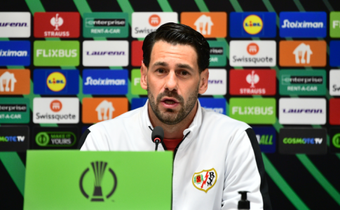 Μπατάγια: «Ν’ απολαύσουμε την ατμόσφαιρα, έχει υποχωρήσει το πρήξιμο»