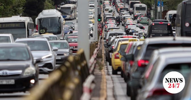 Κίνηση στους δρόμους: Χάος στον Κηφισό, καθυστερήσεις 30′ στην Αττική Οδό