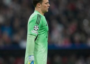 Ο Νόιερ ανέλαβε την ευθύνη: “Ήθελα να δώσω πάσα στον Στάνισιτς, ήταν γουρουνομπαλιά”