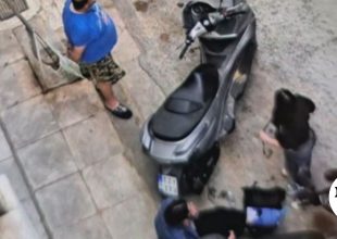 Παγκράτι: “Έπεσα κάτω κι άρχισε να με κλωτσάει” λέει η 22χρονη που δέχτηκε επίθεση