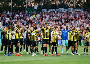 Πιλότος: «Είμαστε πολύ περήφανοι όλοι οι ΑΕΚτζήδες, μαζί σας και στις δύσκολες στιγμές»