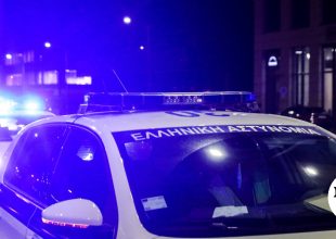 Περιστέρι: Πλησίασε ανήλικους και τους ζήτησε να τον τραβήξουν βίντεο ενώ πυροβολεί