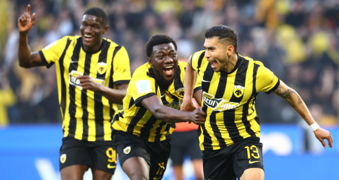 Πινέδα: «Υπέροχη βραδιά στο σπίτι!» (ΦΩΤΟ)