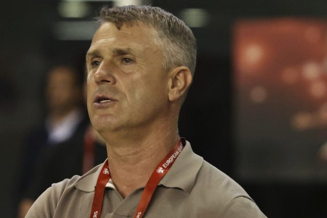 Εθνική Ουκρανίας: Τέλος από την τεχνική ηγεσία