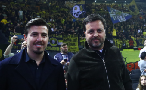 Δίπλα στην Βασίλισσα και η ποδοσφαιρική ΑΕΚ (ΦΩΤΟ)