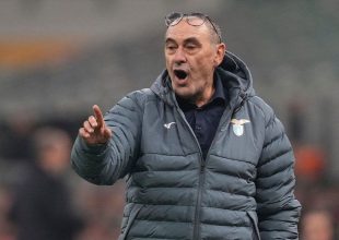 Λάτσιο: Ο Σάρι αποθέωσε τον ήρωα Μότα και κάλεσε τους οπαδούς να μην μποϊκοτάρουν τον τελικό κόντρα στην Ίντερ