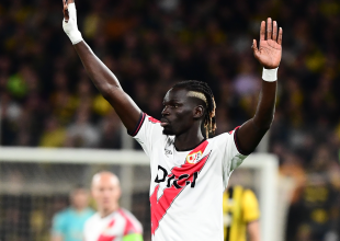 Σις: «Λάτρεψα τους οπαδούς της ΑΕΚ, τραγουδούσαν απ’ το 1ο λεπτό μέχρι το τέλος»