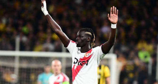 Σις: «Λάτρεψα τους οπαδούς της ΑΕΚ, τραγουδούσαν απ’ το 1ο λεπτό μέχρι το τέλος»