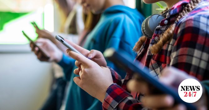 “Όχι” στην απαγόρευση social media στους ανήλικους – Κοινή παρέμβαση 28 ευρωπαϊκών Οργανώσεων Νεολαίας