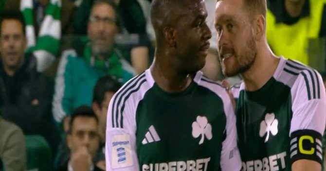 Παναθηναϊκός – Ολυμπιακός: Ο διαιτητής ζήτησε από τον Ινγκασον να κάνει συστάσεις στον Τεττέη για να ηρεμήσει