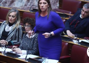 “Δεν τρομοκρατούμαστε”: Οργή των εργαζομένων Επιθεώρησης Εργασίας κατά Κωνσταντοπούλου