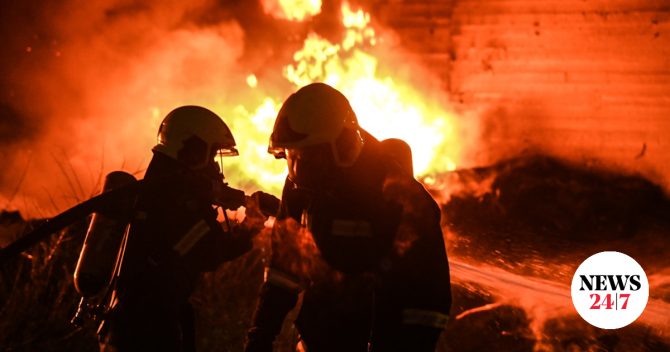 Θεσσαλονίκη: Φωτιά σε προαύλιο χώρο επιχείρησης στο Ωραιόκαστρο