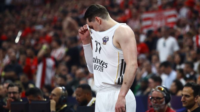 Λύγισε η Ρεάλ στον τελικό της EuroLeague – Οι απουσίες δεν της επέτρεψαν να ολοκληρώσει την ανατροπή Λύγισε η Ρεάλ στον τελικό της EuroLeague – Οι απουσίες δεν της επέτρεψαν να ολοκληρώσει την ανατροπή