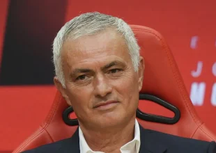 Μουρίνιο: “Κανένας από τη Ρεάλ Μαδρίτης δεν μου έχει μιλήσει”