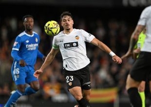 La Liga: Η Βαλένθια απέδρασε από το Μπιλμπάο με το γκολ του Σαντίκ