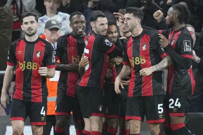 Premier League: Μπράιτον και Μπόρνμουθ συνέχισαν με νίκες και έκαναν αποφασιστικό βήμα για ένα ευρωπαϊκό εισιτήριο, χωρίς σκορ το Σάντερλαντ