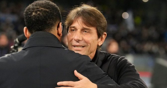 Εθνική Ιταλίας: Κούρσα για δύο ο πάγκος της σκουάντρα ατζούρα μετά από τη συμφωνία Αλέγκρι