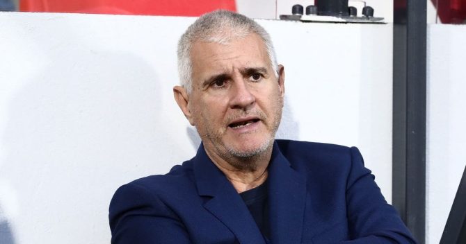 Σεβίλλη: Τέλος ο Κορδόν