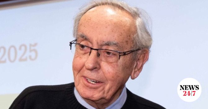 Πέθανε ο Δημήτρης Δασκαλόπουλος, μια από τις πιο καθοριστικές μορφές των νεοελληνικών γραμμάτων