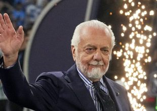 Νάπολι: Ο Ντε Λαουρέντις είπε όχι σε πρόταση 2 δισεκατομμυρίων ευρώ από τις ΗΠΑ για την αγορά των παρτενοπέι