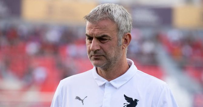 Γωγώ Μαστροκώστα: Η συλλυπητήρια ανακοίνωση του ΟΦΗ προς τον Τραϊανό Δέλλα, για την απώλεια της συζύγου του