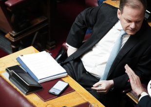 Τέμπη: “Ο Καραμανλής γνώριζε τα κενά ασφαλείας στα τρένα”