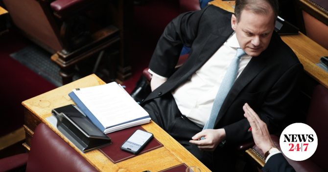 Τέμπη: “Ο Καραμανλής γνώριζε τα κενά ασφαλείας στα τρένα”