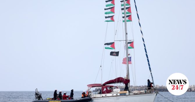 Global Sumud Flotilla: Καταγγελίες για βίαιη μεταχείριση των ακτιβιστών – “Μας σημάδεψαν με όπλα”