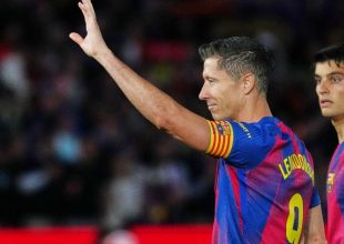 Μπαρτσελόνα – Μπέτις 3-1: Οι μπλαουγκράνα αποχαιρέτησαν νικηφόρα τον Λεβαντόφσκι, που έγινε αλλαγή με δάκρυα στα μάτια