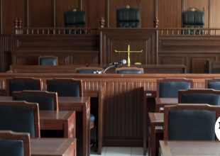 Χανιά: Ενώπιον της δικαιοσύνης οι γονείς του 3χρονου κοριτσιού – Θρίλερ με τα άλλα