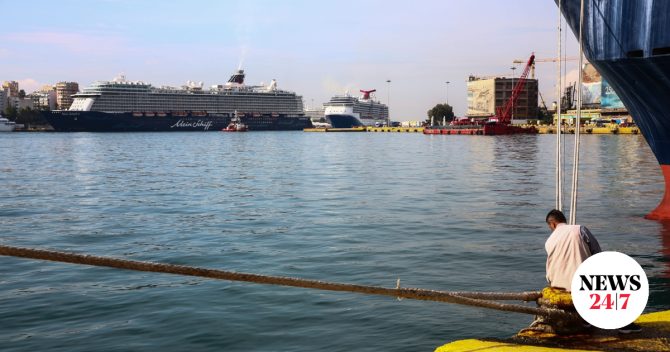 Ρύπανση από κρουαζιερόπλοιο στον Πειραιά