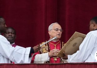 Πάπας Λέων: Ιστορική συγγνώμη για τον ρόλο της Αγίας Έδρας στη νομιμοποίηση της δουλείας