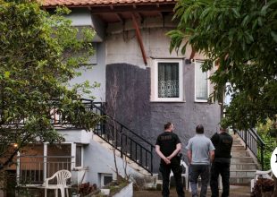 Θεσσαλονίκη: Στον εισαγγελέα ο 30χρονος που συνελήφθη για τη δολοφονία του πατέρα του